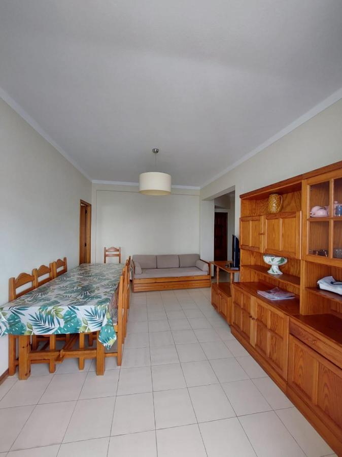 Coluna Mar Quarteira Exterior photo